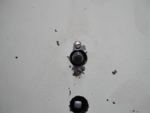 SMITHS ARMY ISSUE 14INCH DIAL WALL CLOCK IN AUSTERITY BAKELITE CASE DATED 1943 - ADDITIONAL PHOTO 6