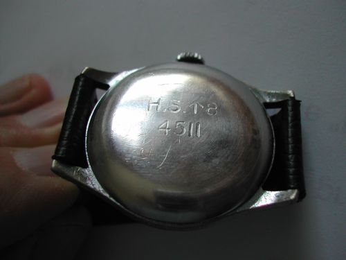 A GOOD OMEGA BRITISH ROYAL NAVY ISSUE HS8 PILOTS WATCH NO 4511 CIRCA 1943 - ADDITIONAL PHOTO 6