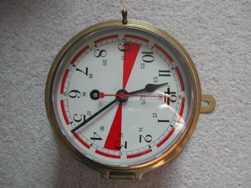 SMITHS ASTRAL RED SEGMENT SHIPS RADIO ROOM CLOCK CIRCA 1960 - ADDITIONAL PHOTO 1