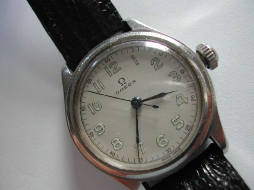 omega centre seconds wristwatch from the ww2 period dated 1941 - CATEGORY: ANTIQUE WATCHES - DATED 1940
