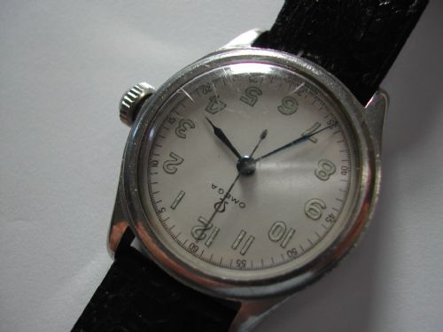 OMEGA CENTRE SECONDS WRISTWATCH FROM THE WW2 PERIOD DATED 1941 - ADDITIONAL PHOTO 1