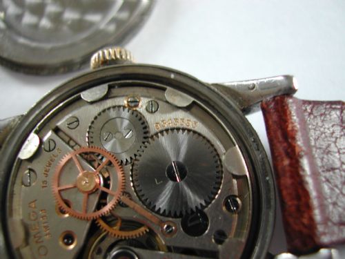 OMEGA ROSE GOLD CAPPED WW2 MILITARY DESIGN CENTRE SECONDS WATERPROOF WATCH DATED 1943 - ADDITIONAL PHOTO 5