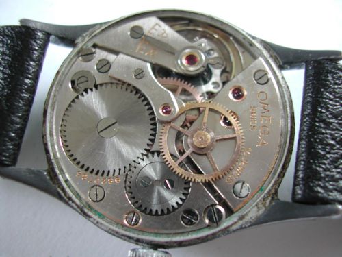 WW2 RAF ISSUE OMEGA PILOTS WATCH REF 6B159 ISSUE NO A19383 CIRCA 1943 - ADDITIONAL PHOTO 12