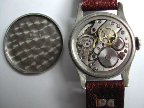 RARE WW2 RAF ISSUED EBEL PILOTS WATCH SUPPLIED BY THE GOLDSMITHS SILVERSMITHS CO LTD ISSUE NO 1318440 DATED 1940 - ADDITIONAL PHOTO 3