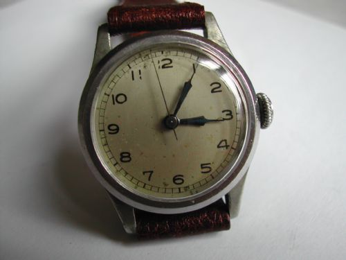 RARE WW2 RAF ISSUED EBEL PILOTS WATCH SUPPLIED BY THE GOLDSMITHS SILVERSMITHS CO LTD ISSUE NO 1318440 DATED 1940 - ADDITIONAL PHOTO 13