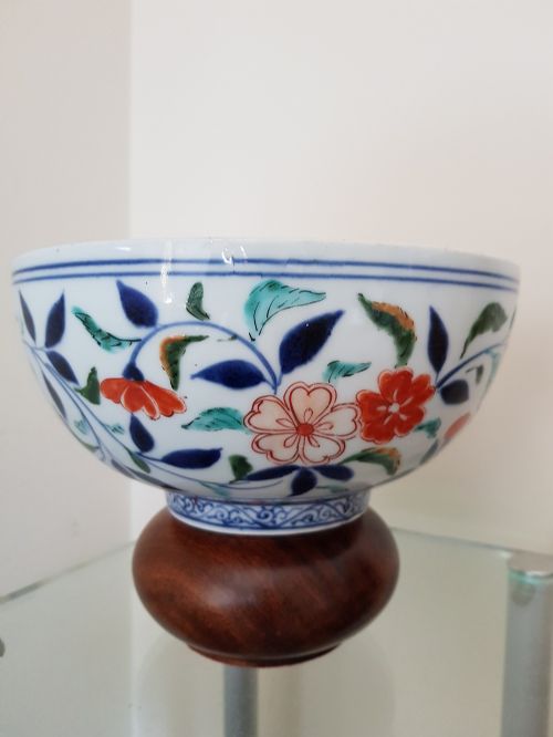 Japanese Arita Imari Large Bowl Dating Early 18th Century.