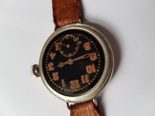 A FINE WW1 BLACK DIAL TRENCH WATCH IN A SILVER WATERPROOF DESIGN SCREW FRONT AND BACK CASE DATING TO 1917 - ADDITIONAL PHOTO 12