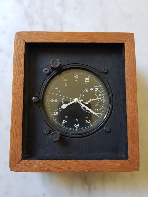 SMITHS MILITARY ISSUE AIRCRAFT COCKPIT 8DAY TIME OF TRIP CHRONOGRAPH CLOCK DATED 1953 - ADDITIONAL PHOTO 1