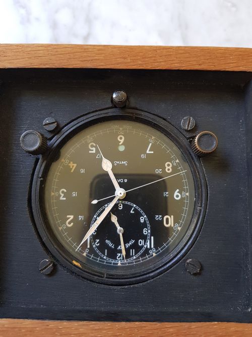 SMITHS MILITARY ISSUE AIRCRAFT COCKPIT 8DAY TIME OF TRIP CHRONOGRAPH CLOCK DATED 1953 - ADDITIONAL PHOTO 2