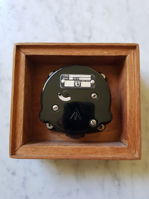 SMITHS MILITARY ISSUE AIRCRAFT COCKPIT 8DAY TIME OF TRIP CHRONOGRAPH CLOCK DATED 1953 - ADDITIONAL PHOTO 4