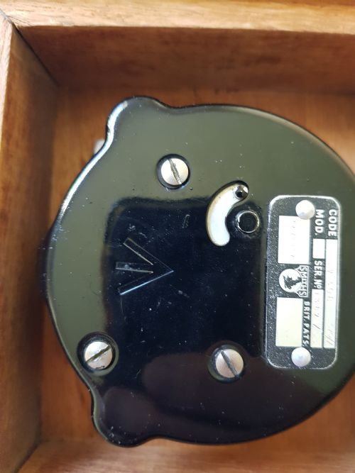SMITHS MILITARY ISSUE AIRCRAFT COCKPIT 8DAY TIME OF TRIP CHRONOGRAPH CLOCK DATED 1953 - ADDITIONAL PHOTO 6