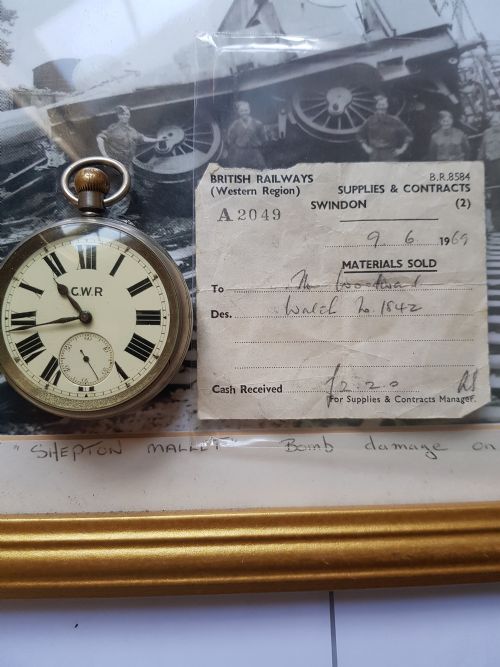gwr great western railway pocket watch issue no 1842 by rotherhams dating pre1922 - CATEGORY: ANTIQUE WATCHES - DATED 1920