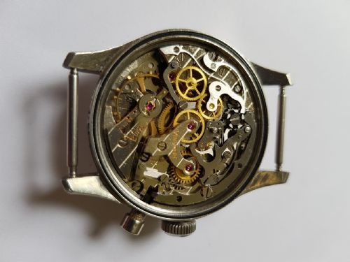 A RARE RCAF ROYAL CANADIAN AIR FORCE PILOTS SINGLE BUTTON CHRONOGRAPH BY RODANIA REF SERIAL NO 1287 6W16 S 4449H DATING CIRCA 1955 - ADDITIONAL PHOTO 12