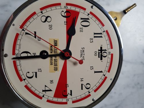 SMITHS ASTRAL SHIPS RADIO ROOM CLOCK RETAILED BY JOHN LILLEY GILLIE LTD NORTH SHIELDS DATING CIRCA 1950 - ADDITIONAL PHOTO 2