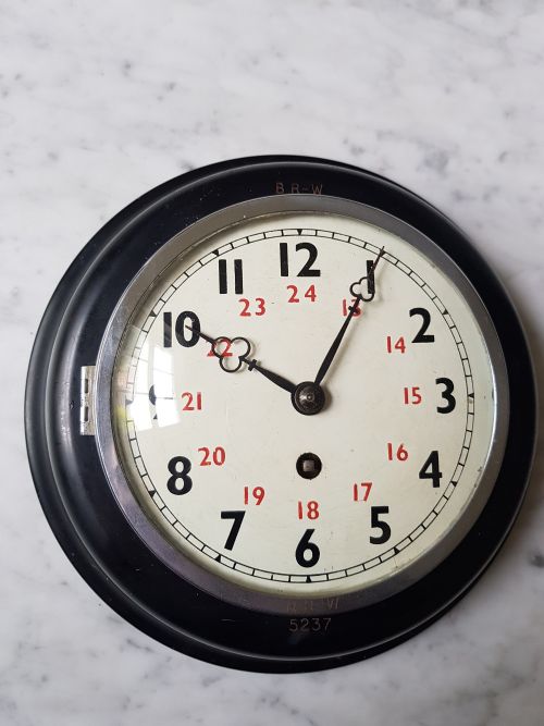 a rare brw british rail western issued railway clock by f w elliott no brw 5237 dating circa 1955 - CATEGORY: ANTIQUE CLOCKS - DATED 1950