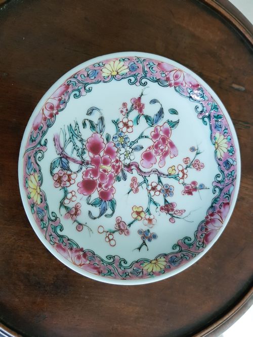 chinese famille rose saucer dish dating late yongzheng early qianlong period - CATEGORY: ANTIQUE CERAMICS - DATED 18TH CENTURY