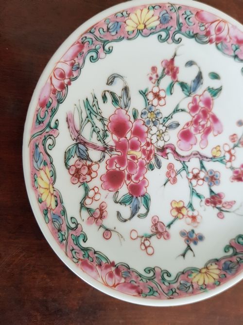 CHINESE FAMILLE ROSE SAUCER DISH DATING LATE YONGZHENG EARLY QIANLONG PERIOD - ADDITIONAL PHOTO 6