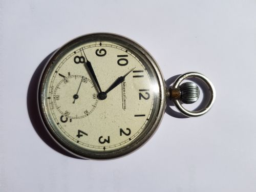 WW2 RAF ISSUED JAEGERLECOULTRE POCKET WATCH WITH ENLARGED SUBSECONDS DIAL NO 6E50 A14226 CIRCA 1940 - ADDITIONAL PHOTO 1