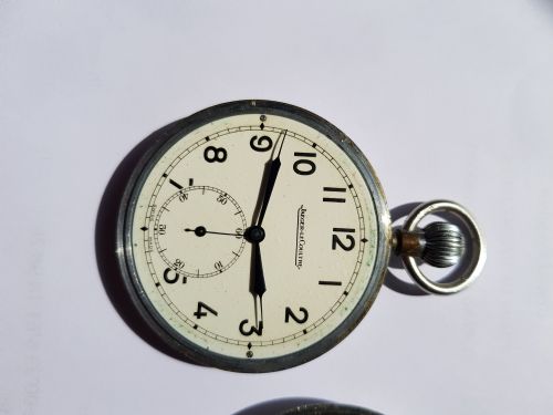 WW2 RAF ISSUED JAEGERLECOULTRE POCKET WATCH WITH ENLARGED SUBSECONDS DIAL NO 6E50 A14226 CIRCA 1940 - ADDITIONAL PHOTO 3