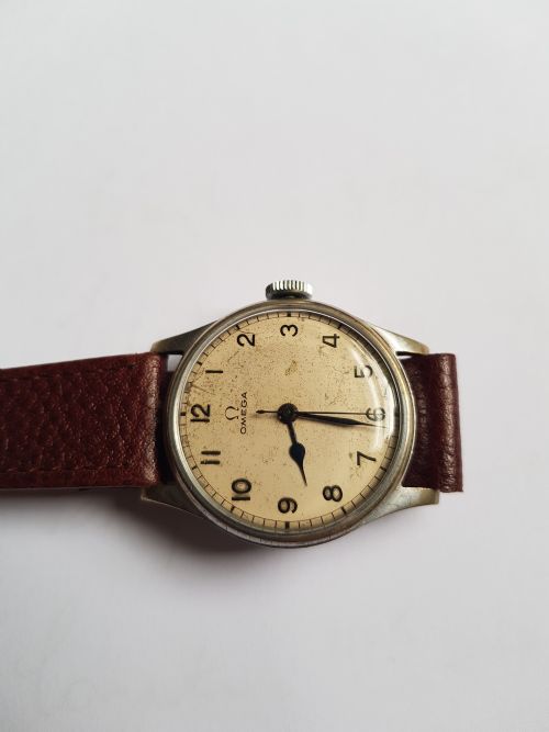OMEGA BRITISH ROYAL NAVY ISSUE HS8 PILOTS WATCH NO 4908 CIRCA 1943 - ADDITIONAL PHOTO 1
