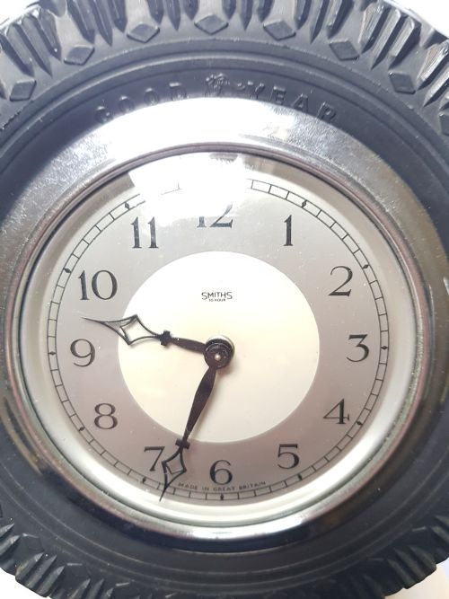 SMITHS PROMOTIONAL ADVERTISING GOODYEAR TYRE DESK CLOCK CIRCA 1950S - ADDITIONAL PHOTO 10