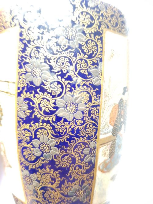 AN EXCEPTIONALLY FINE JAPANESE SATSUMA SMALL VASE BY KINKOZAN DATING MEIJI PERIOD - ADDITIONAL PHOTO 11