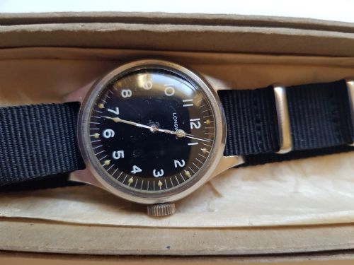 reserved w m s longines raf issued 1956 pilots or navigators watch ref am 6b159 229956 dating 1956 along with original mod packaging box - CATEGORY: ANTIQUE WATCHES - DATED 1950