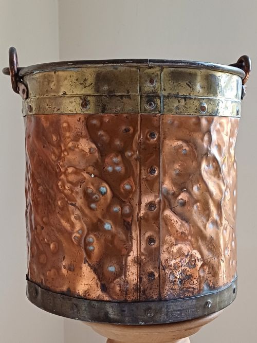 ARTS CRAFTS COPPER BRASS FIRESIDE LOG BUCKET CIRCA 1920 - ADDITIONAL PHOTO 2