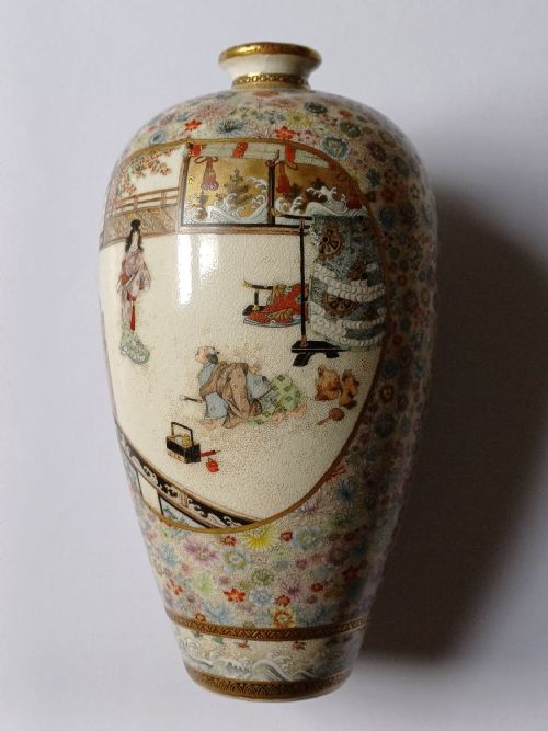 KINKOZAN SATSUMA 1000 FLOWERHEAD VASE DATING TO THE MEIJI PERIOD - ADDITIONAL PHOTO 6