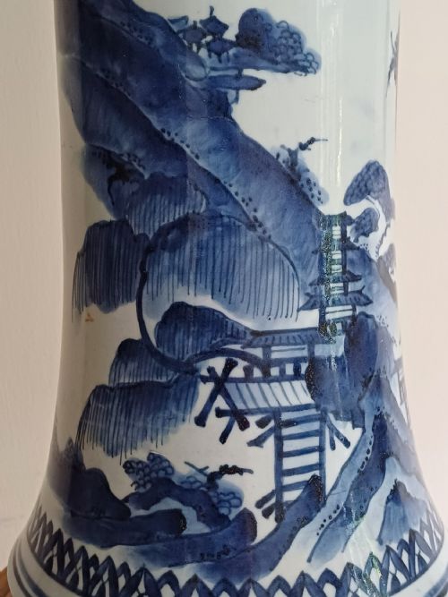 JAPANESE ARITA KANO DESIGN BLUE AND WHITE TRUMPETSHAPED BEAKER VASE EDO PERIOD CIRCA 1680 - ADDITIONAL PHOTO 14