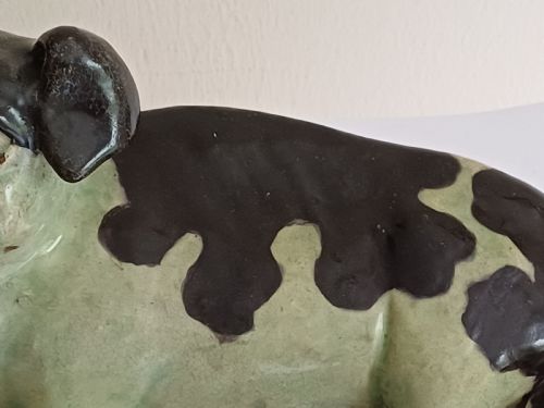 BIZAN FIGURE OF A RECLINING DOG SIGNED BIZAN KYOTO MEIJI PERIOD - ADDITIONAL PHOTO 7