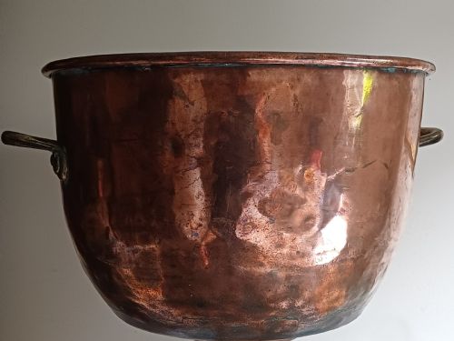 SOLD CP A MAGNIFICENT LARGE COPPER LOG OR COAL BIN SCUTTLE DATING FROM THE LATE GEORGIAN EARLY VICTORIAN PERIOD - ADDITIONAL PHOTO 4