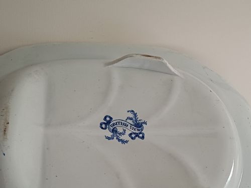 BLUE AND WHITE WATER DOG PATTERN TRANSFER PRINT MEAT DISH WITH GRAVY WELL DATING CIRCA 1825 - ADDITIONAL PHOTO 13