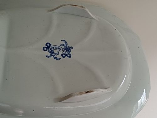 BLUE AND WHITE WATER DOG PATTERN TRANSFER PRINT MEAT DISH WITH GRAVY WELL DATING CIRCA 1825 - ADDITIONAL PHOTO 15