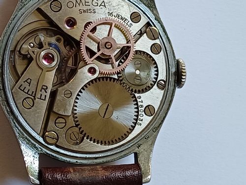 OMEGA ROYAL FLEET AIR ARM ISSUED HS8 PILOTS WATCH REF HSI8 5684 CIRCA 1943 - ADDITIONAL PHOTO 17
