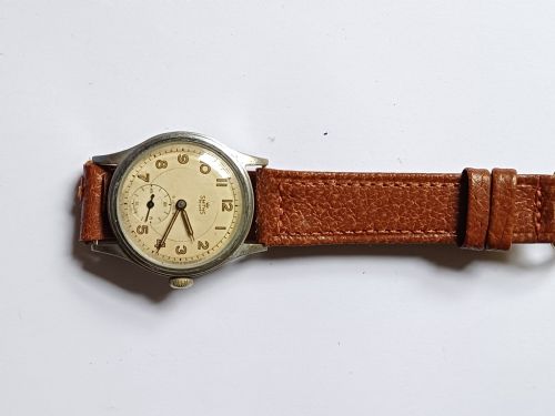 SMITHS 15 JEWEL A404 EVEREST VERSION DATING CIRCA 1954 - ADDITIONAL PHOTO 1