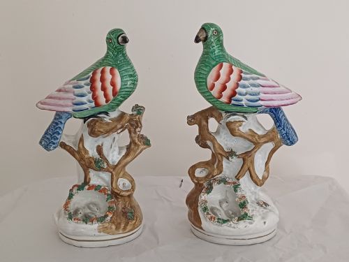 RESERVED AD A RARE PAIR OF STAFFORDSHIRE FIGURES OF A BIRD POSSIBLY A PIGEON OR DOVE SEATED ON A TREE WITH A NEST OF EGGS BELOW EACH ONE IS BRIGHTLY PAINTED AND DATING CIRCA 1860 - ADDITIONAL PHOTO 18