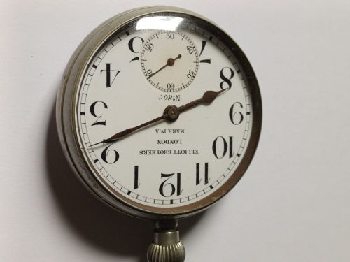 ROYAL FLYING CORPS ISSUED MARK IV A COCKPIT WATCH BY ELLIOTT BROTHERS LONDON ISSUE NO 809 DATING CIRCA 1916 - ADDITIONAL PHOTO 1