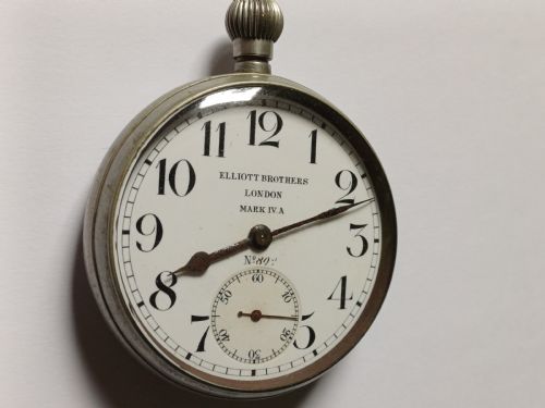 ROYAL FLYING CORPS ISSUED MARK IV A COCKPIT WATCH BY ELLIOTT BROTHERS LONDON ISSUE NO 809 DATING CIRCA 1916 - ADDITIONAL PHOTO 2