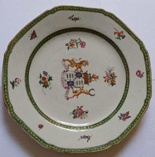 CHINESE ARMORIAL PORCELAIN PLATE WITH ARMS FOR HENLEY EARL OF NORTHINGTON DATING CIRCA 1780 - ADDITIONAL PHOTO 11
