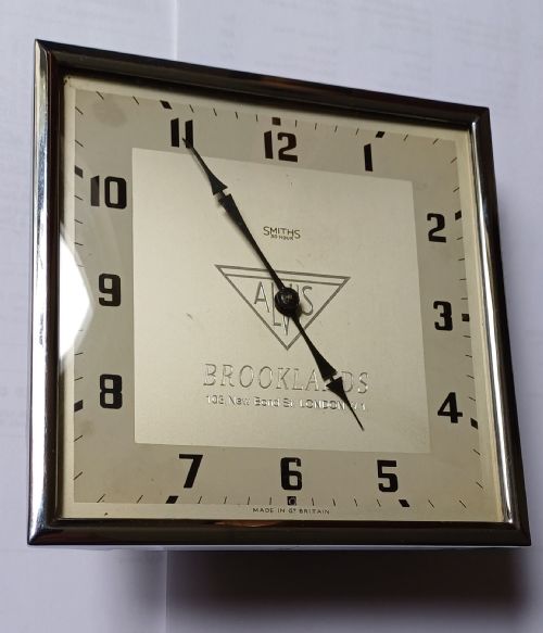 ALVIS AND BROOKLANDS GARAGE PROMOTIONAL ADVERTISING DESK CLOCK BY SMITHS DATING CIRCA 1950 - ADDITIONAL PHOTO 9