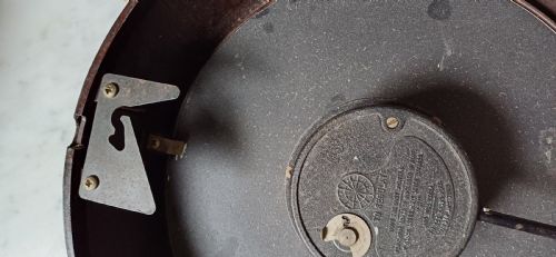 SMITHS BRITISH RAIL MIDLAND REGION BAKELITE 8DAY WALL CLOCK ISSUE NO 23653 DATING CIRCA 1950S - ADDITIONAL PHOTO 16