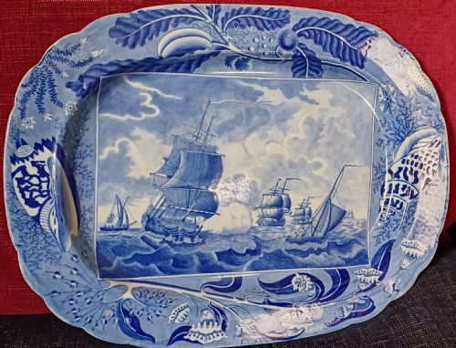 A FANTASTIC ENGLISH EARTHENWARE DISH SHIPPING SERIES DAY SEA BATTLE DATING CIRCA 1820 - ADDITIONAL PHOTO 1