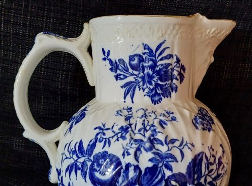 CAUGHLEY COALPORT TRANSITIONAL BLUE AND WHITE MASK HEAD JUG IN THE PINE CONE DECORATION DATING CIRCA 1800 - ADDITIONAL PHOTO 5