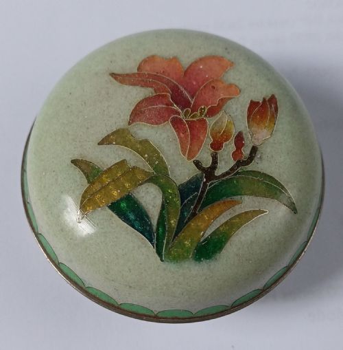reserved is japanese cloisonn ginbari enamel small round box and lid white metal mounts and white metal wire inlay probably silver dating to the meiji period - CATEGORY: ANTIQUE BOXES - DATED 1900