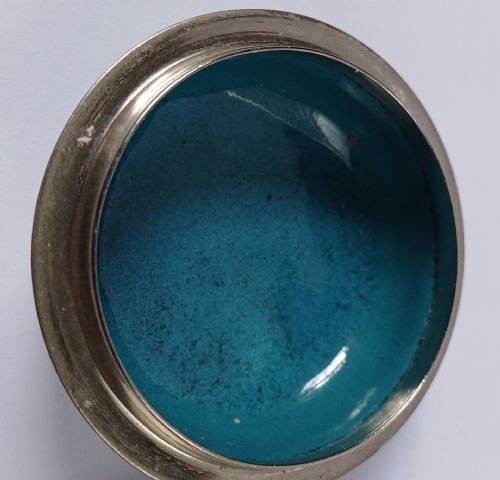 RESERVED IS JAPANESE CLOISONN GINBARI ENAMEL SMALL ROUND BOX AND LID WHITE METAL MOUNTS AND WHITE METAL WIRE INLAY PROBABLY SILVER DATING TO THE MEIJI PERIOD - ADDITIONAL PHOTO 6