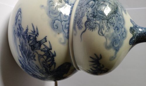 RESERVED TD PPJAPANESE HIRADO DOUBLE GOURD SHAPED DRAGON AND TIGER VASE DATING TO THE MEIJI PERIOD - ADDITIONAL PHOTO 7