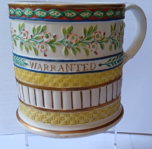 A LARGE PEARLWARE WINCHESTER MEASURE FROG MUG CIRCA 1820 - ADDITIONAL PHOTO 3