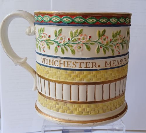 A LARGE PEARLWARE WINCHESTER MEASURE FROG MUG CIRCA 1820 - ADDITIONAL PHOTO 5