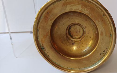 A PAIR OF 19THCENTURY ENGLISH ANTIQUE BRASS GALLERIED CANDLESTICKS - ADDITIONAL PHOTO 8